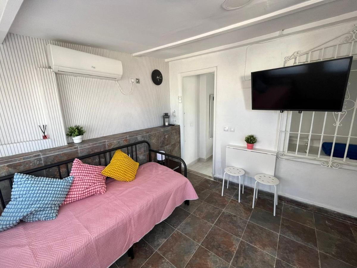 Habitacion Con Terraza En Alicante Ngoại thất bức ảnh
